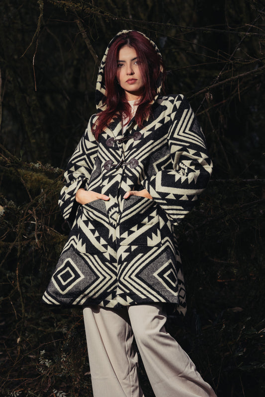 Manteau noir et crème